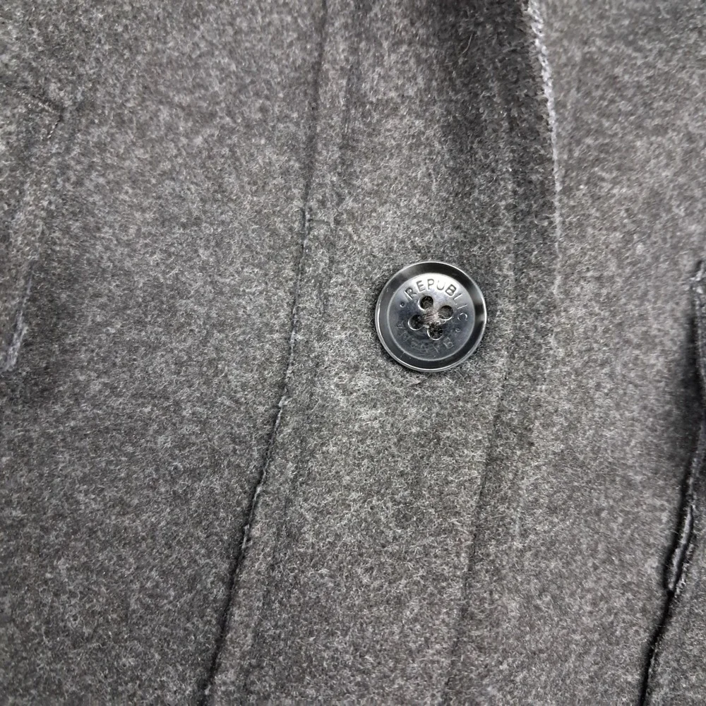 Banana Republic Dark Gray Button-Down Casual Shirt Jacket - Picture 4 of 11